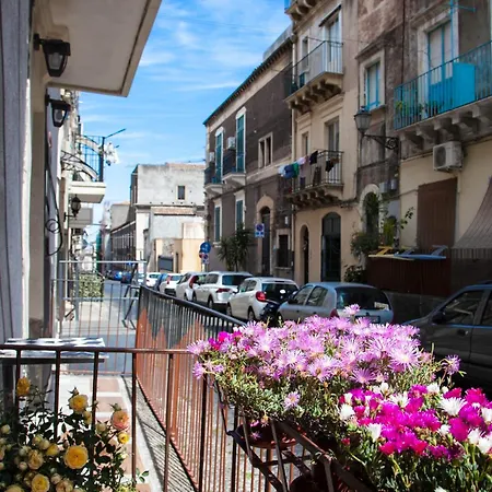 La Casetta In Centro By Sicily In Lägenhet
